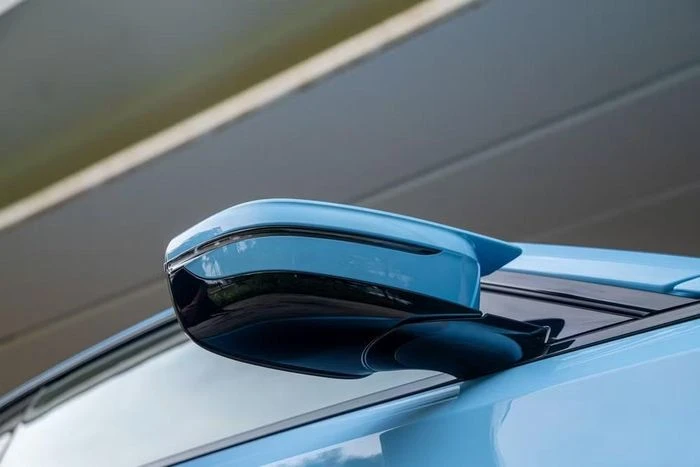 Cận cảnh BMW M2 giá gần 4,1 tỷ đồng vừa ra mắt thị trường Việt Nam - Hình 14