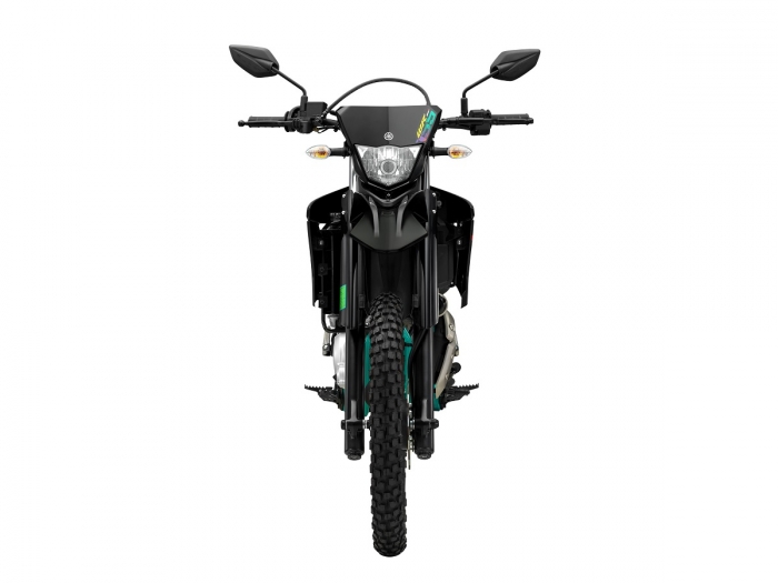 WR155 Black 03
