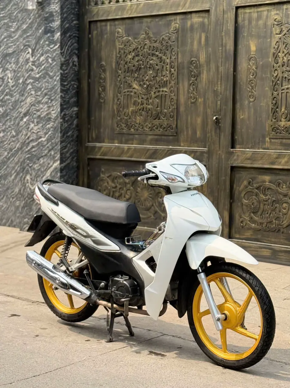 Car360 cover
