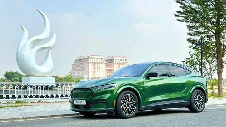Car360 cover