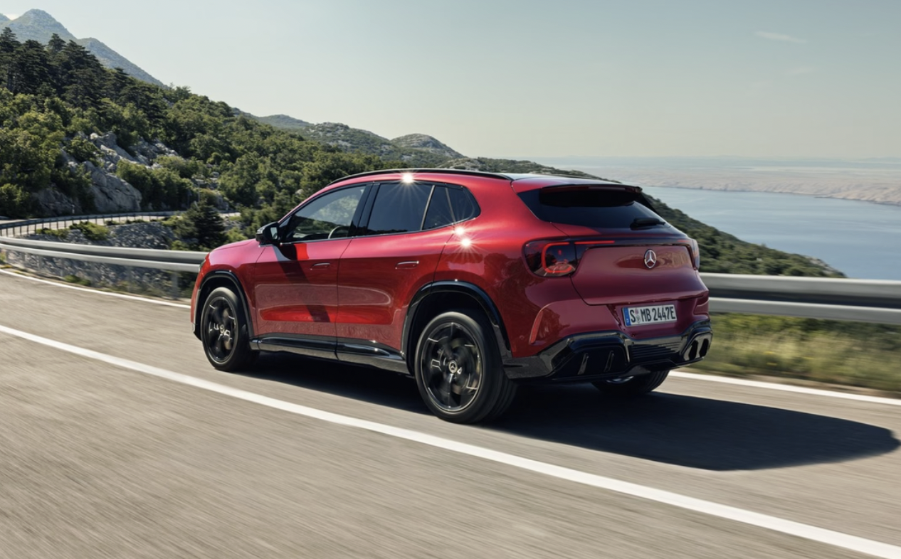 Mercedes-Benz GLA 2027 ra mắt: SUV điện chạy 657 km, sạc nhanh lên đến 320 kW, vẫn có bản hybrid cho người sợ đi cắm sạc - Ảnh 10.