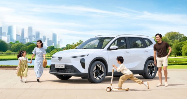 Car360 cover