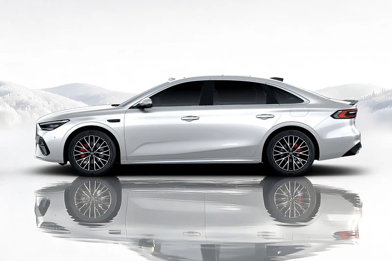 Xe sedan hạng D siêu tiết kiệm xăng, trang bị ấn tượng, giá chưa tới 500 triệu đồng - Hình 3