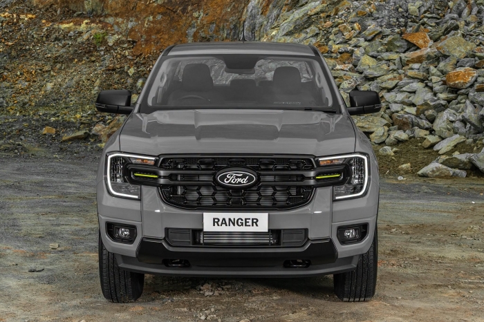 Ford-Ranger-11