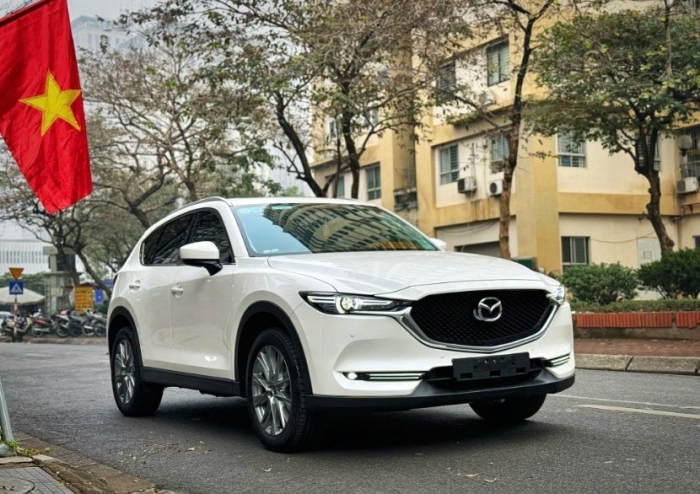 Giá xăng dầu trưa nay 3/8: Xăng E10 và RON 92 chỉ cách đáy 3.000 đồng/lít, dầu diesel ‘rẻ bèo’, giá lăn bánh Mazda CX-5 ảnh 2