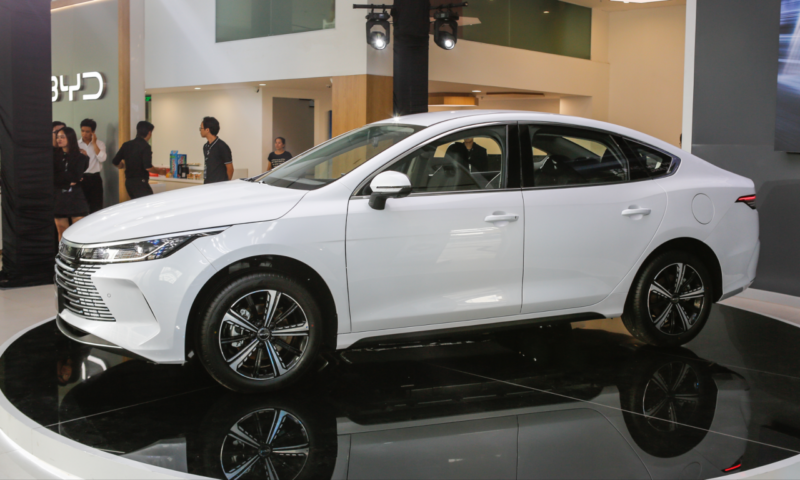 Chi tiết xe BYD Seal 5 2026: Sedan hạng C hybrid có gì?
