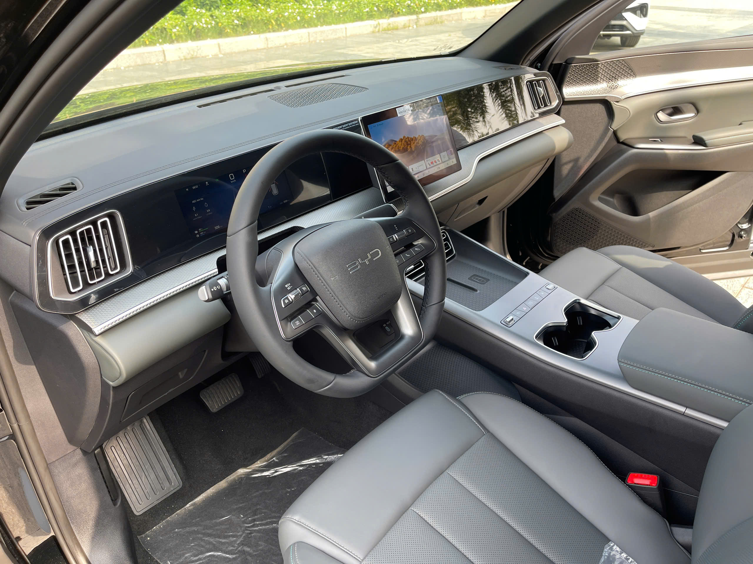 BYD Sealion 5 (8).jpg