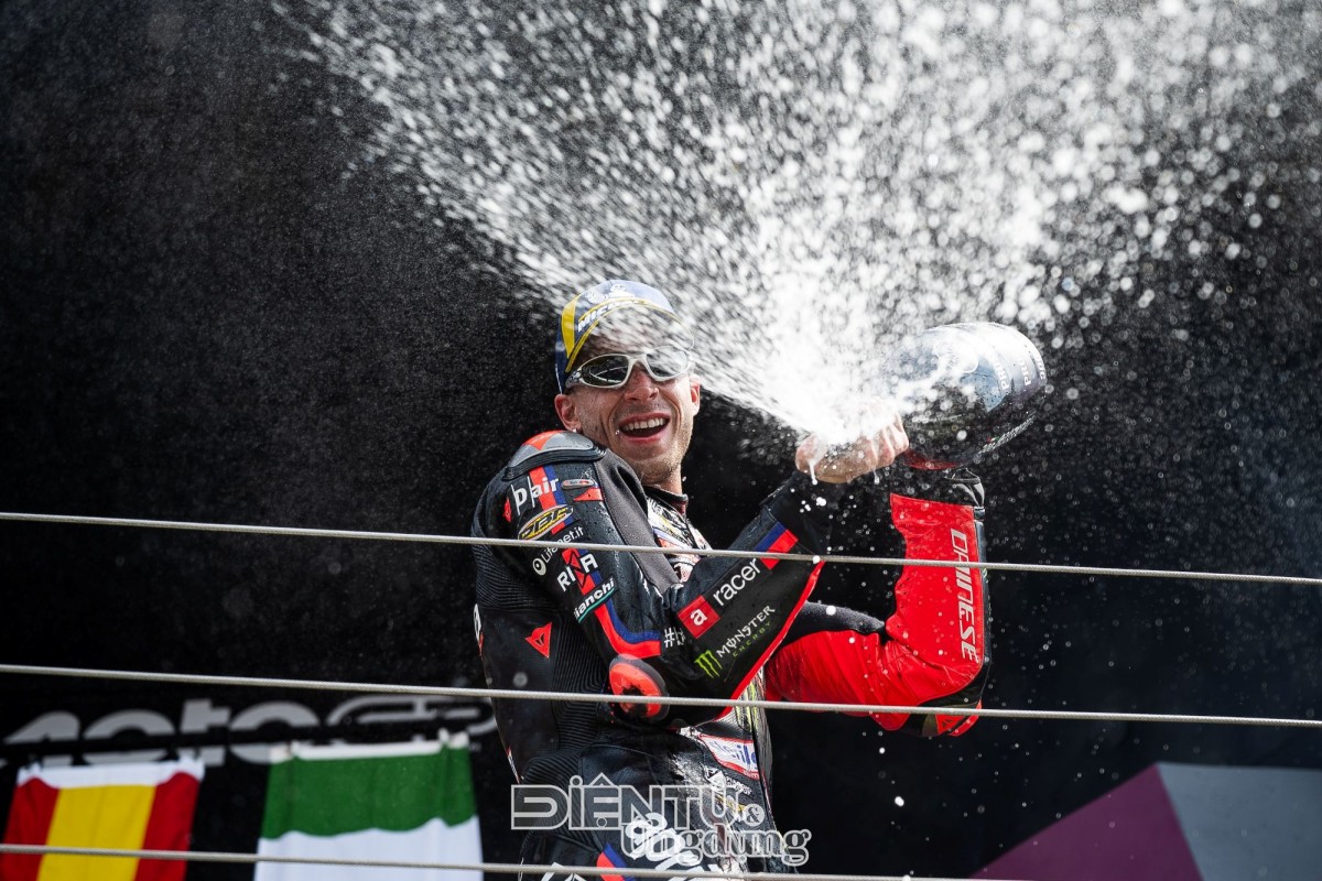 Jorge Martín lập kỷ lục vòng đua mới tại Silverstone