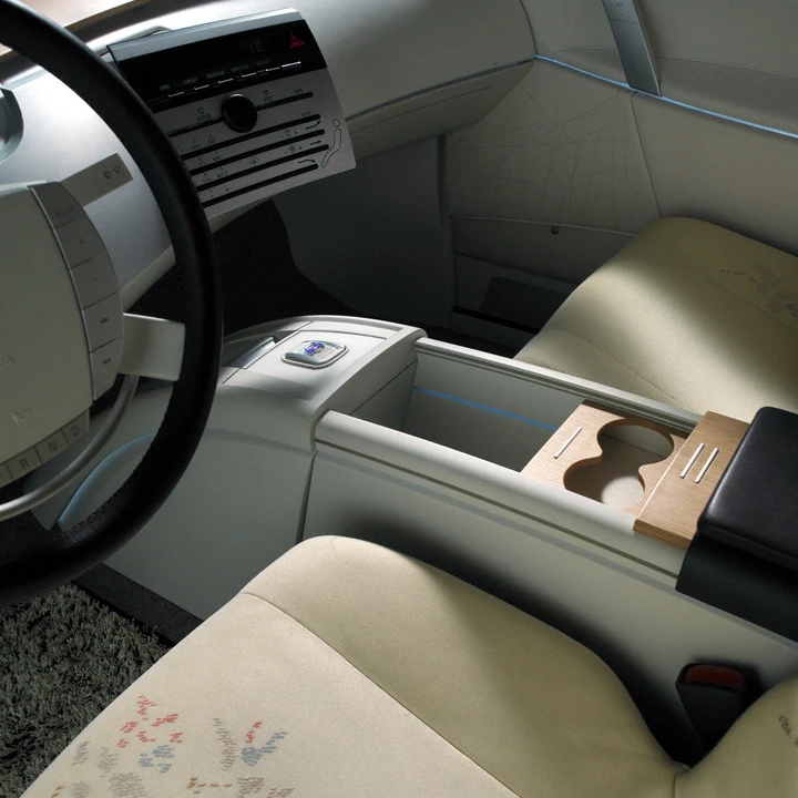 Khi Volvo để phái nữ làm xe ô tô - Hình 2