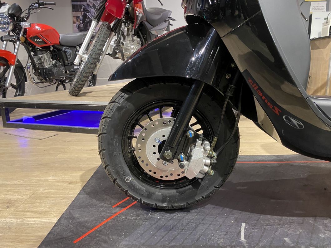 Chính thức ra mắt ‘vua xe ga’ 150cc mới thiết kế thanh lịch, sang trọng hơn cả Honda SH và SH Mode, giá 56,2 triệu đồng