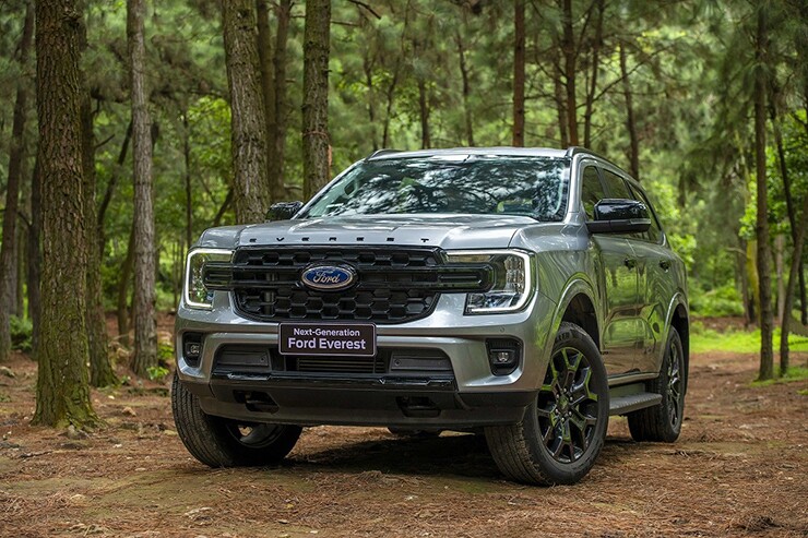 Giá xe Ford Everest tháng 9/2026, ưu đãi 50% lệ phí trước bạ - 2