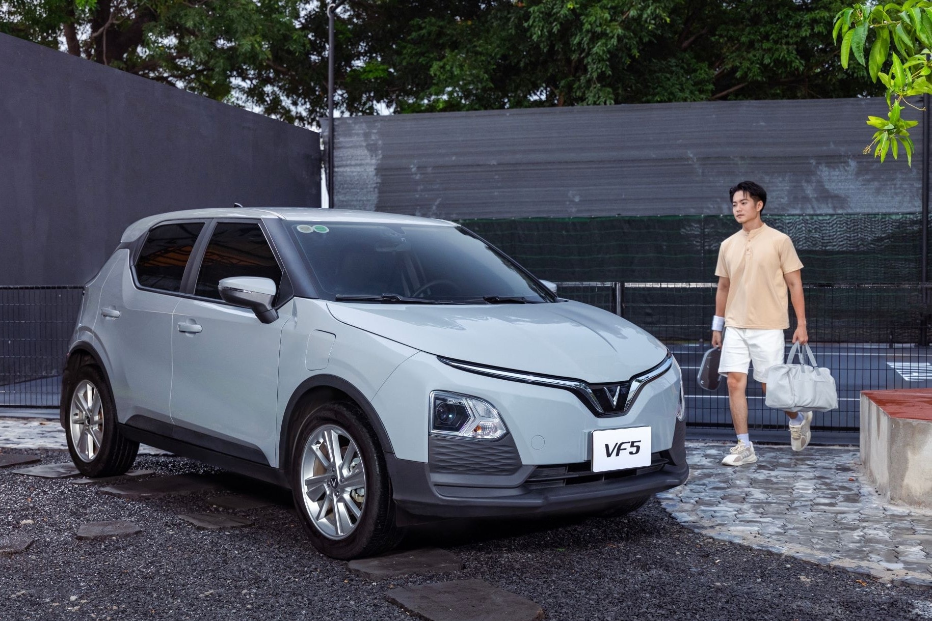 Chủ xe VinFast VF 5 mua về chạy dịch vụ