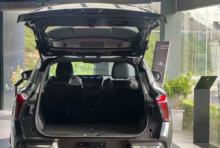 Xforce là mẫu xe có khoang chứa đồ lớn hơn hoặc các dòng MPV 7 chỗ.