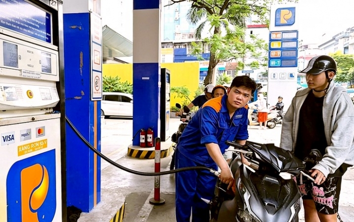 Giá xăng dầu tối nay 7/10: Từ mai, E5 RON 92 và E10 RON 95 khả năng cao giảm còn 20.000 đồng/lít? Giá đầy bình xe số ảnh 1