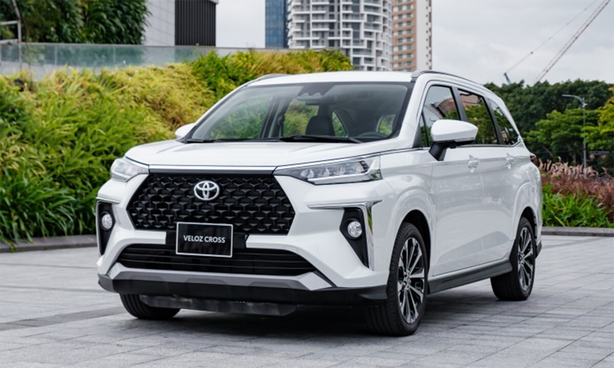 Honda BR-V vs Toyota Veloz Cross: Hiện đại tiện nghi hay an toàn vượt trội? - 2