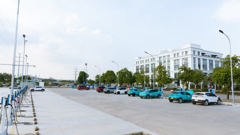 Car360 cover