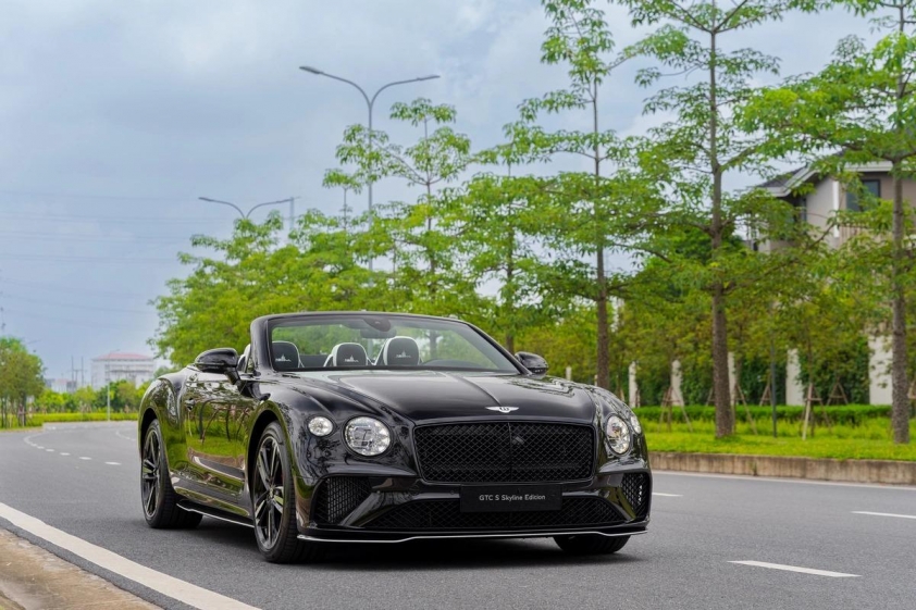 Bentley Continental GTC S Vietnam Skyline Edition