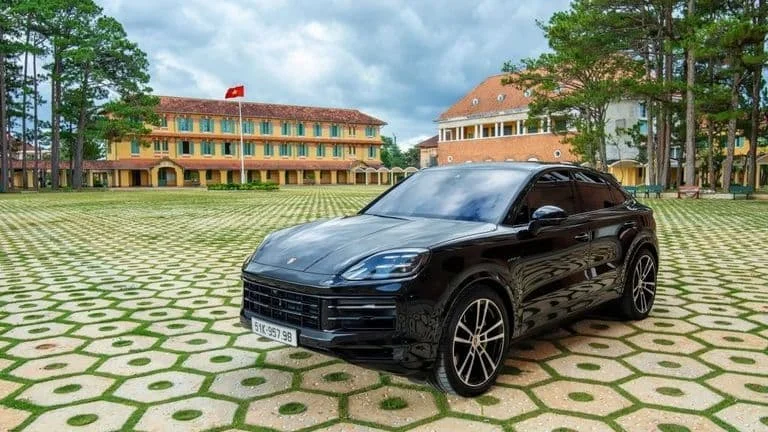 Car360 cover