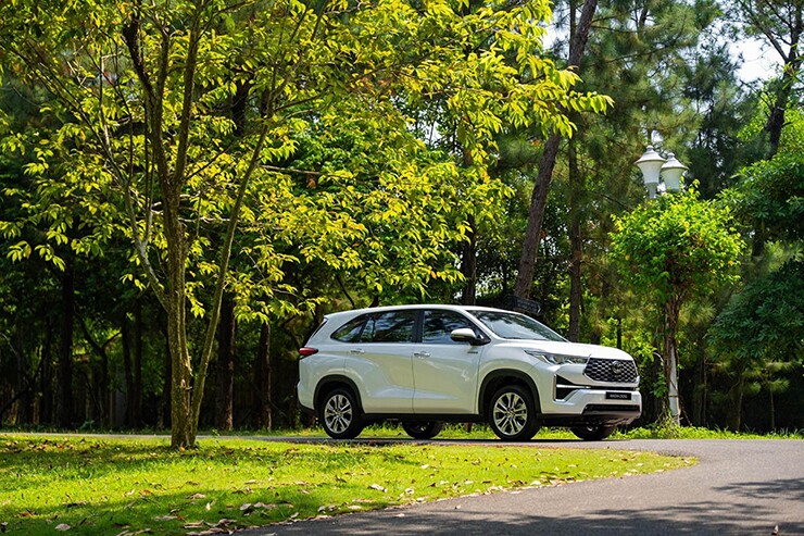 Giá xe Toyota Innova Cross lăn bánh kèm ưu đãi tháng 9/2026 - 14