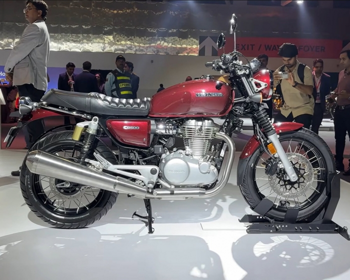 HONDA-CB500-10