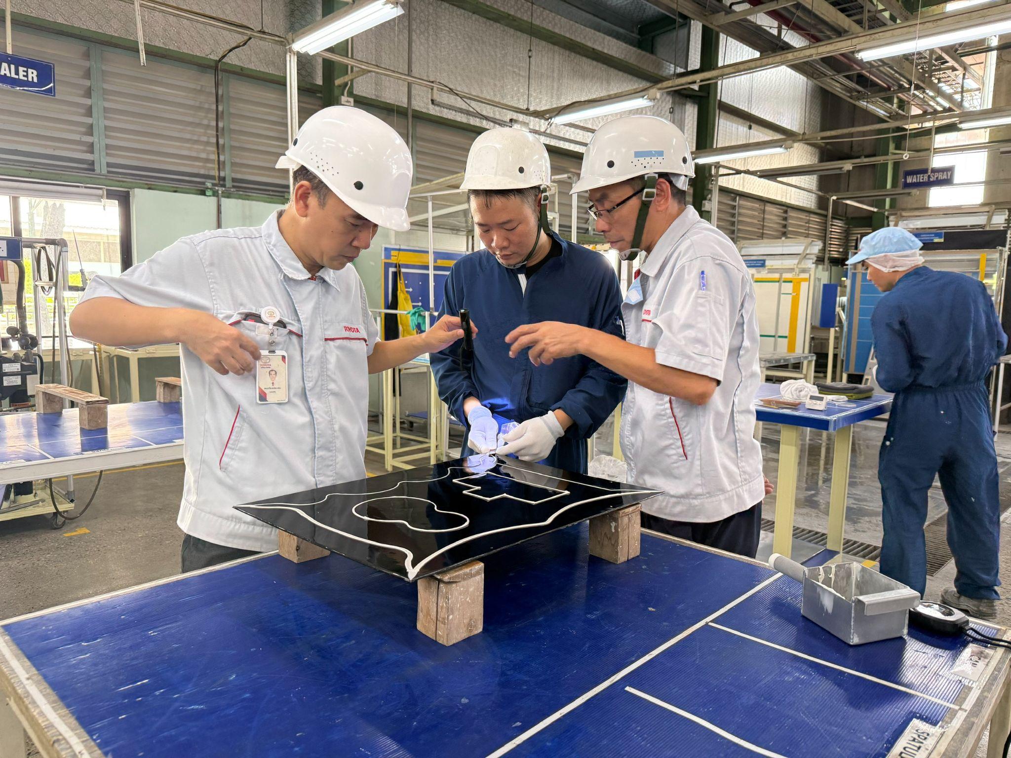 Mỗi nhân sự được sự hỗ trợ, đào tạo tận tình từ những người đi trước nhằm nâng cao tay nghề.