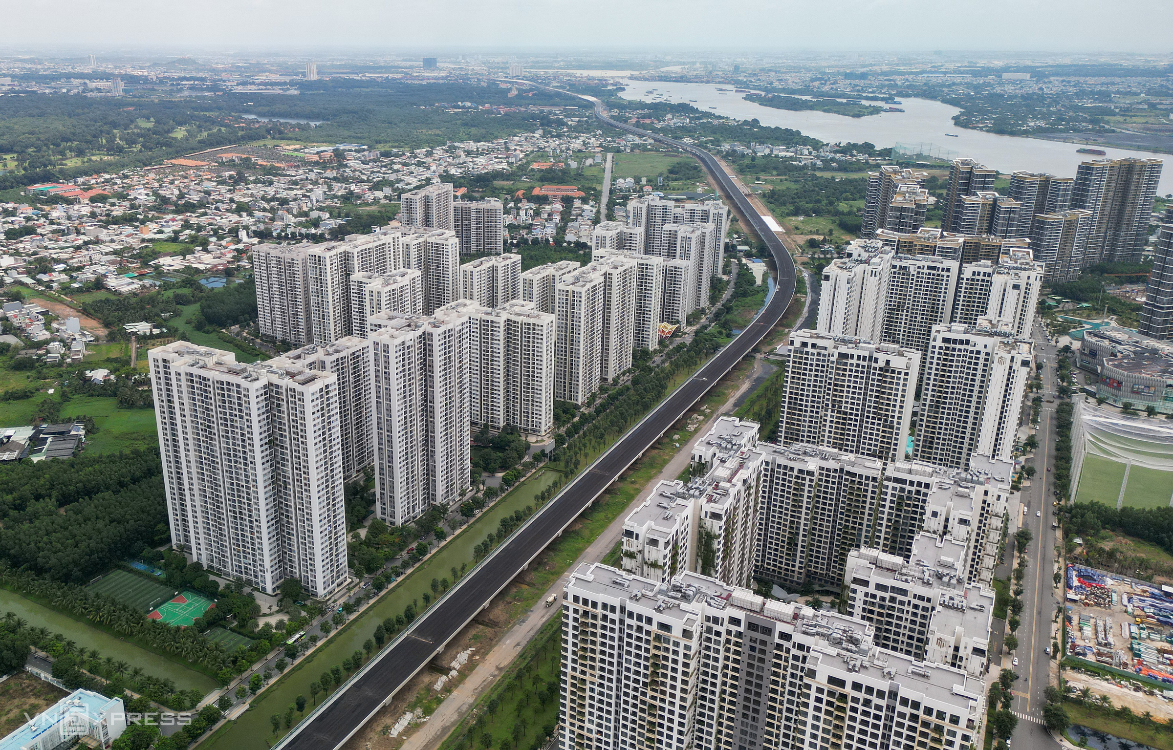 Hình ảnh tường chắn trên Vành đai 3