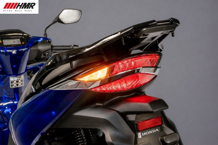HONDA-SH-11