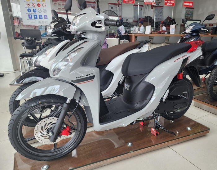 Giá xăng dầu trưa 10/9: Xăng E5 RON 92 cực rẻ, E10 RON 95 ‘sáng nước’ giảm về 17.000 đồng/lít? Giá đầy bình xe ga 110cc ảnh 2