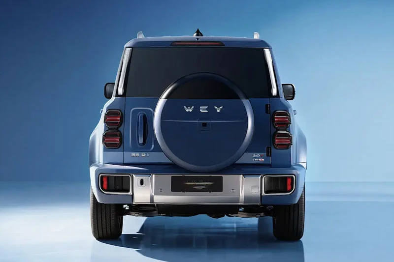 SUV PHEV dài 5,3 mét, công suất 687 mã lực, giá gần 1,2 tỷ đồng - Hình 5