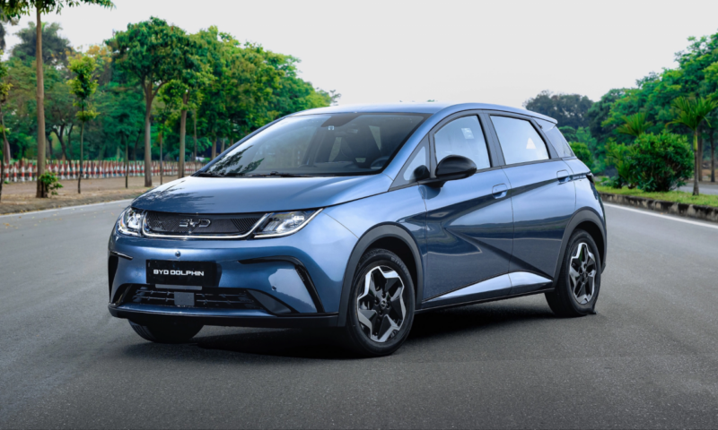 Cùng giá 499 triệu đồng nên mua Geely EX2 Max hay BYD Dolphi?