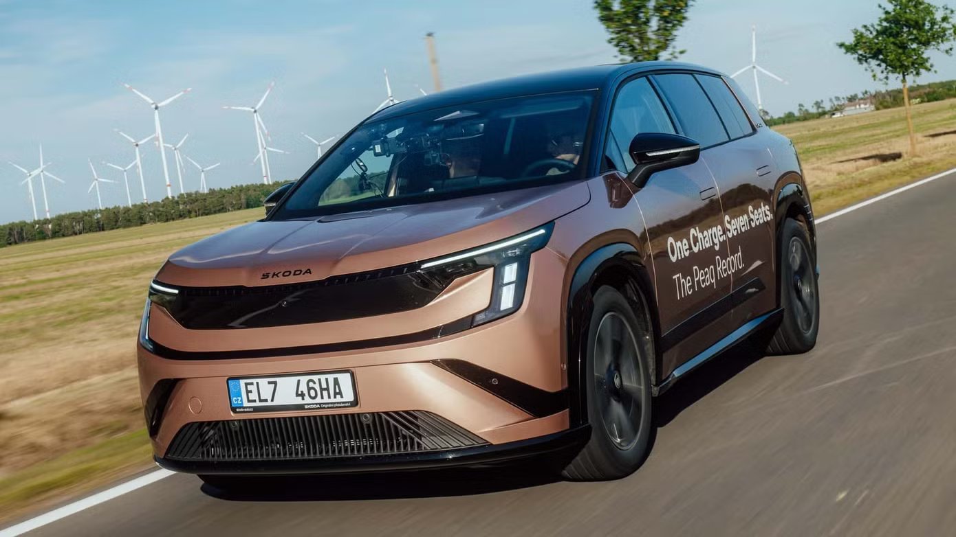 05-1788592335-suv-dien-skoda-peaq-7-cho-lap-ky-luc-di-936-km-chi-voi-mot-lan-sac