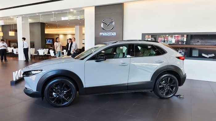 Mazda-CX30-21