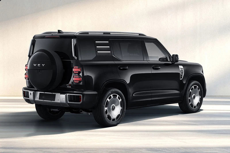 SUV PHEV dài 5,3 mét, công suất 687 mã lực, giá gần 1,2 tỷ đồng - Hình 4
