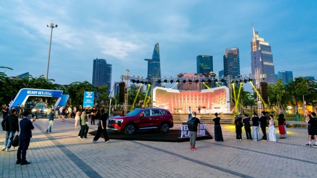 Car360 cover