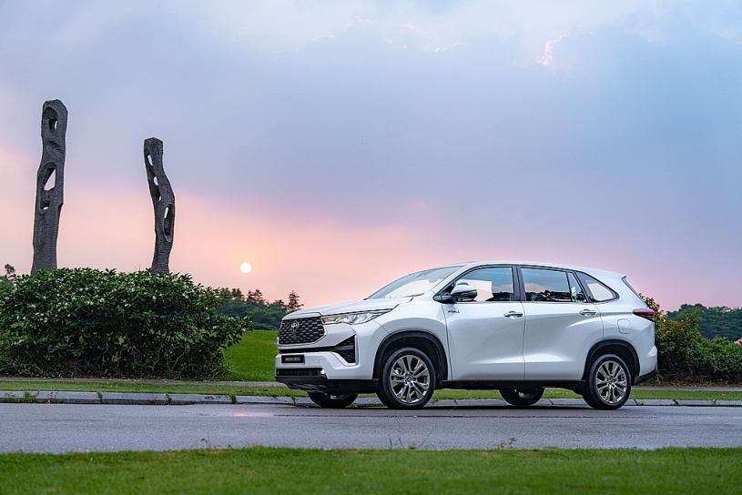 Toyota Việt Nam bùng nổ doanh số, dồn lực xả kho với ưu đãi trăm triệu