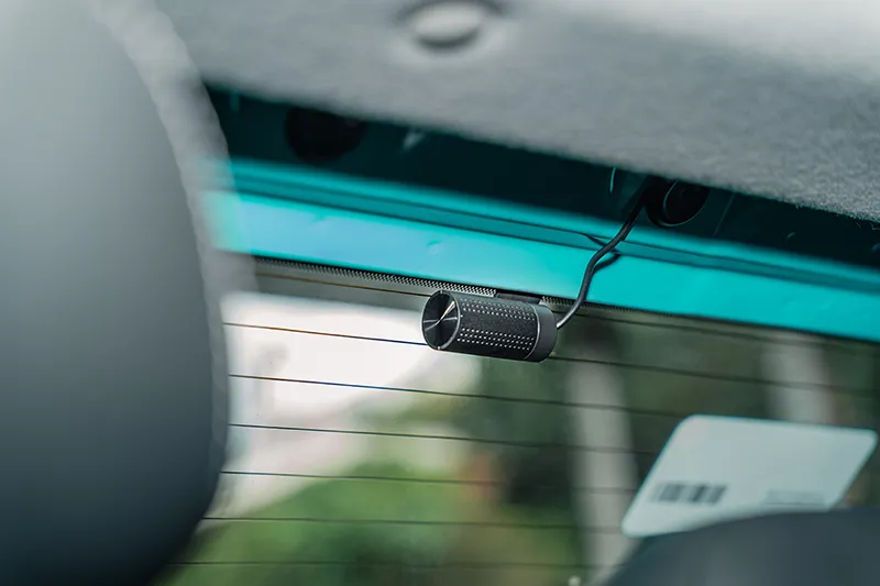 Camera sau được đặt tại kính sau của VF 5