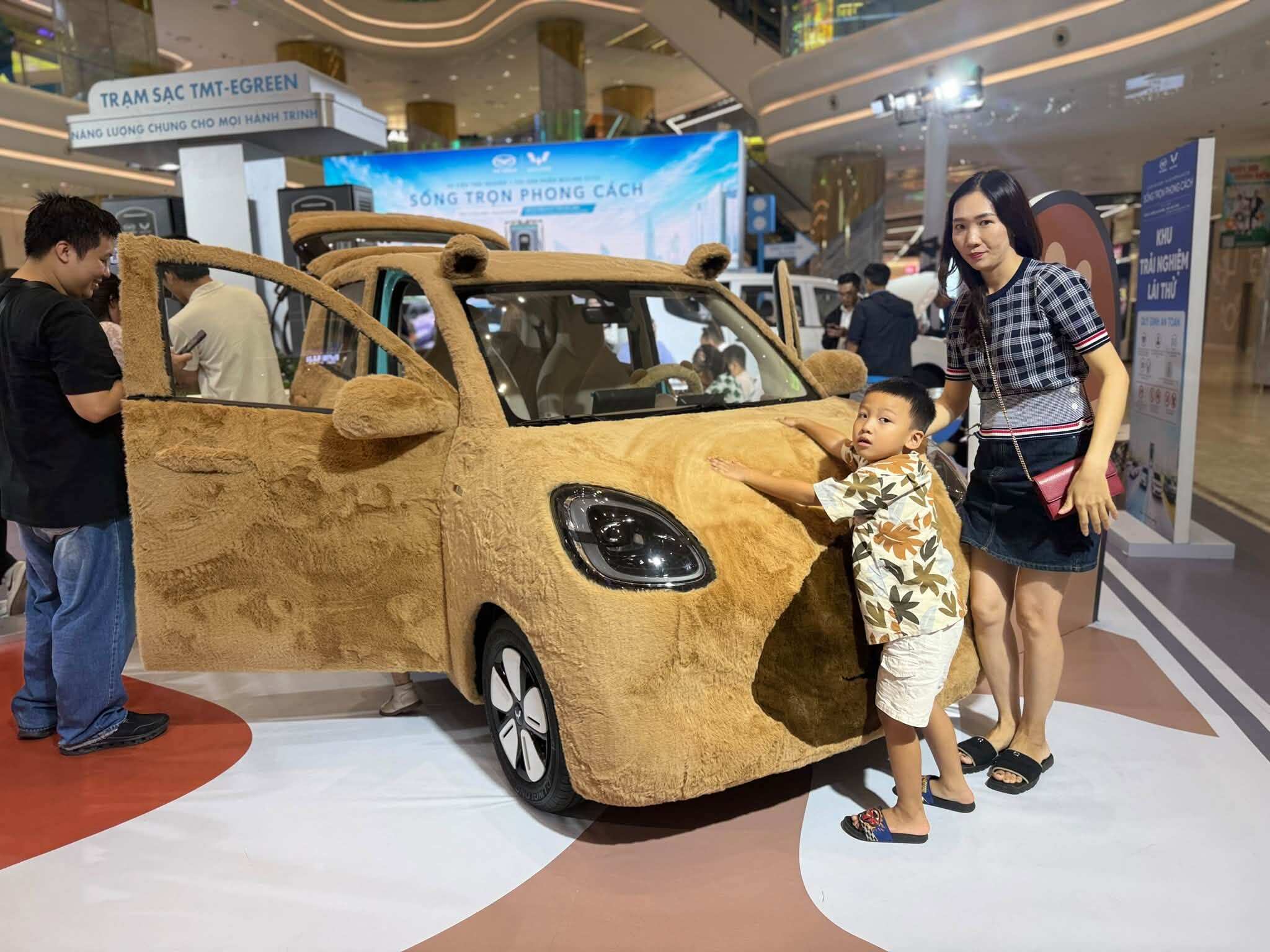 Wuling trình làng loạt mẫu xe điện mới tại Việt Nam - 2