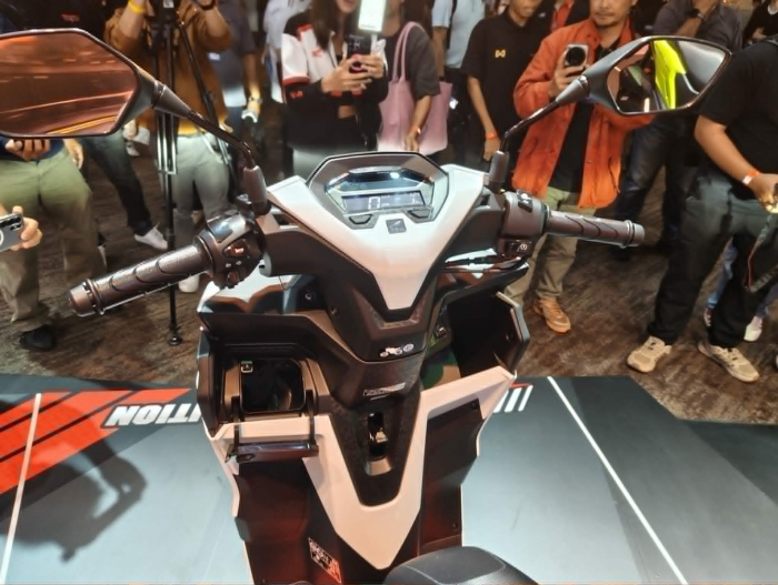 honda-click-160-3
