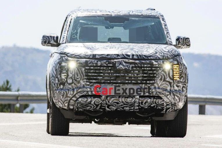 Pajero mới nhiều khả năng không được trang bị hộp số tự động 6 cấp như Triton.
