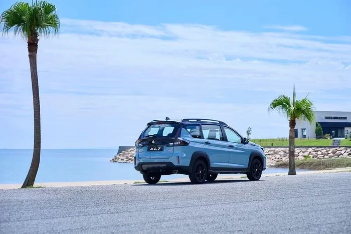Suzuki XL7 2026 giá từ gần 570 triệu đồng, thêm bản tiêu chuẩn đấu Mitsubishi Xpander - Hình 2