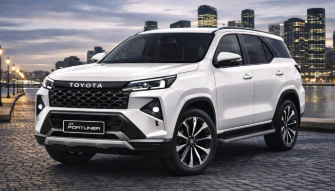 Fortuner mới trang bị động cơ