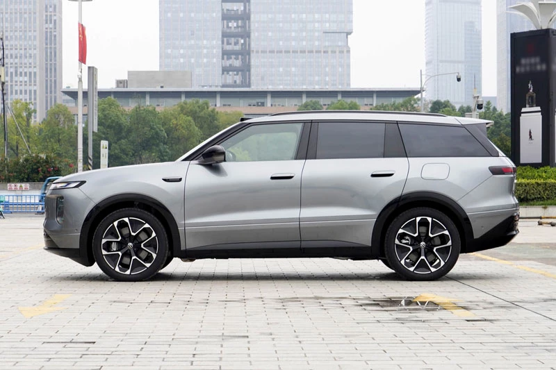 SUV công suất 295 mã lực, di chuyển 451 km không cần đổ xăng, giá gần 900 triệu đồng - Hình 3