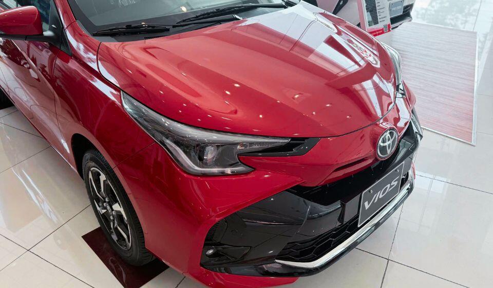 Toyota Vios vẫn là một trong những cái tên quen thuộc với khách hàng mua xe lần đầu.