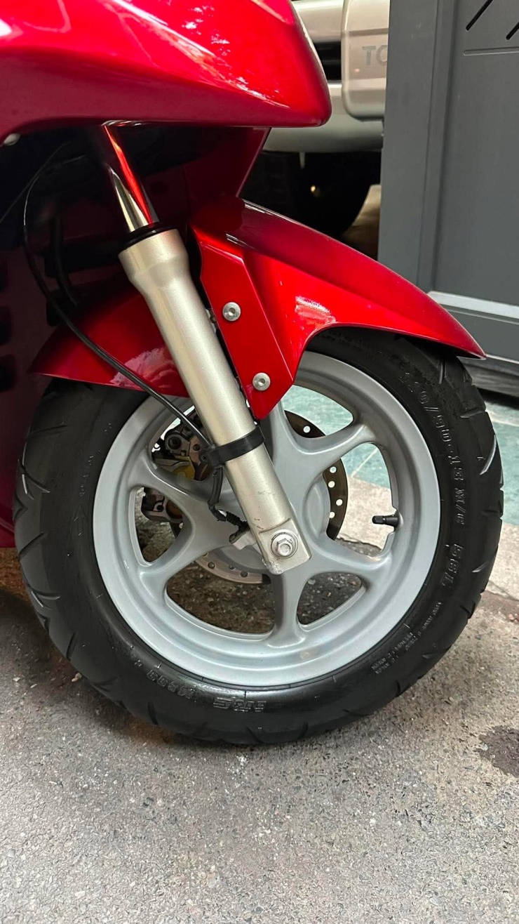 Xe tay ga Ý Honda Dylan 20 năm tuổi giá đắt hơn SH Mode 2026 - 3
