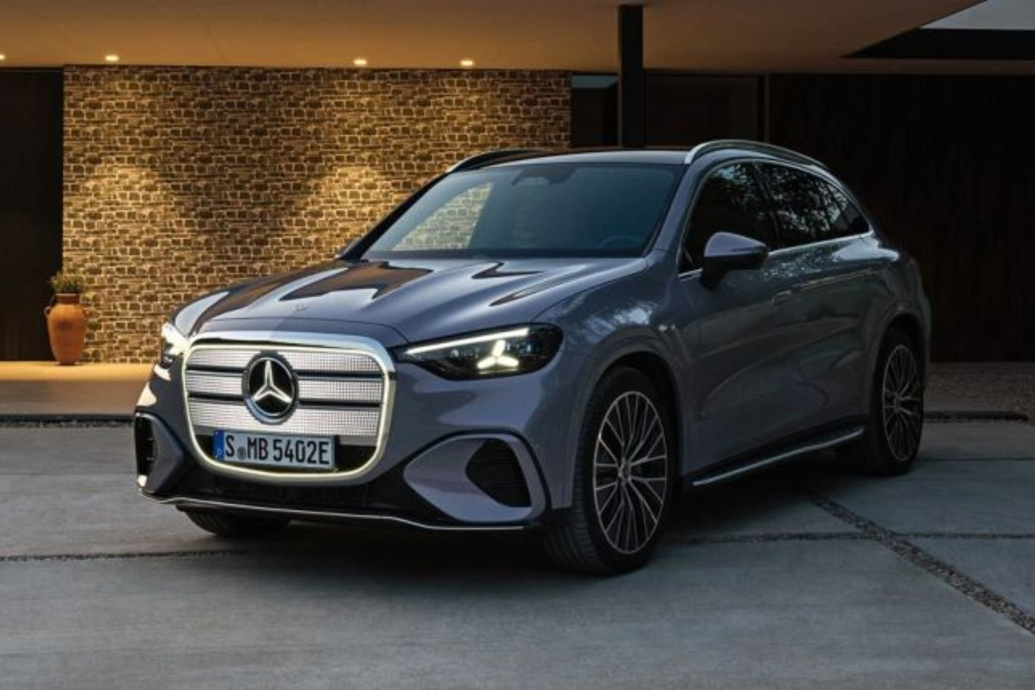 Mercedes-Benz GLC thuần điện
