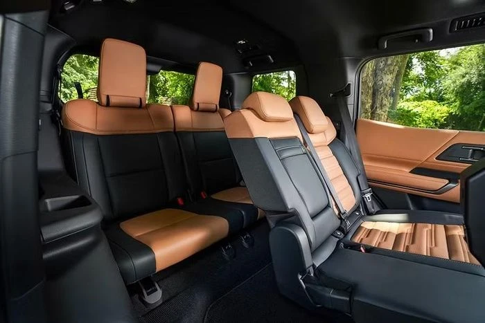 Mitsubishi Pajero mới chốt giá tại Thái Lan, chờ ngày về Việt Nam - Hình 5