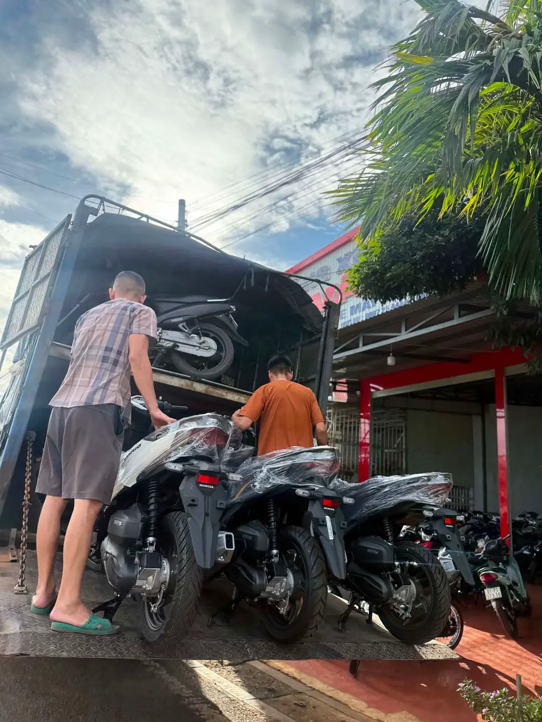 Car360 cover
