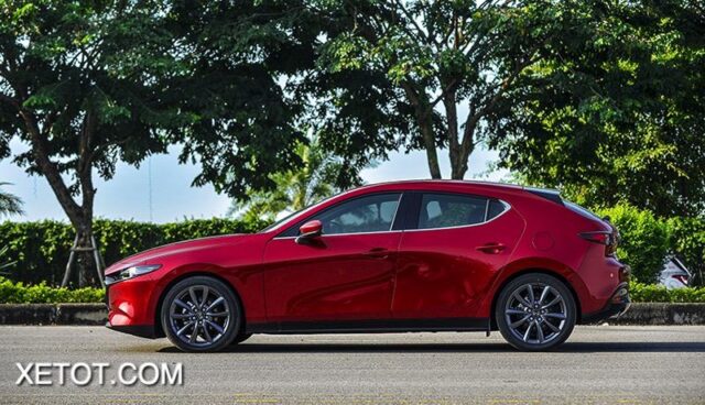 So sánh Kia K3 và Mazda 3: Đâu là sự lựa chọn tốt?