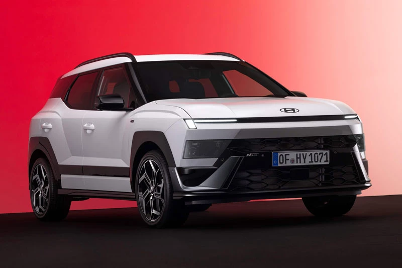 Hyundai trình làng xe SUV hạng B động cơ hybrid, thiết kế hầm hố - Hình 1