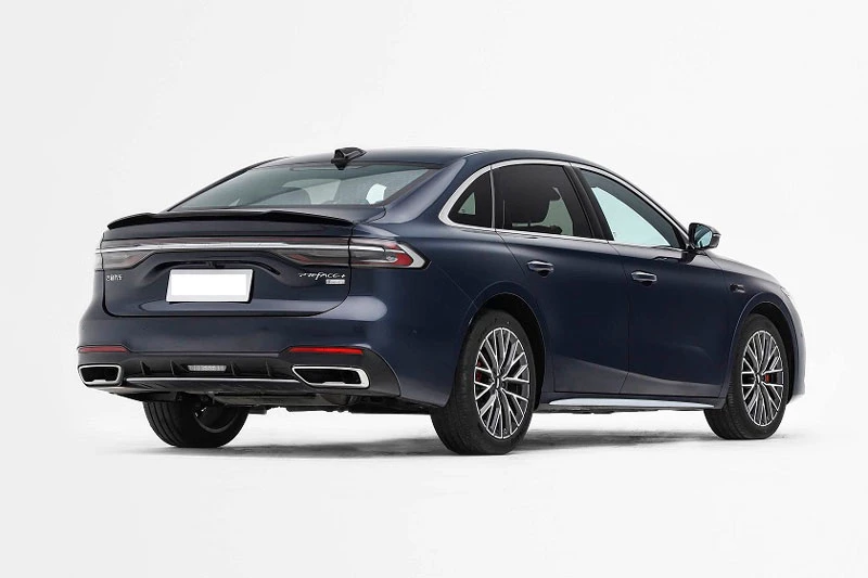 Xe sedan hạng D siêu tiết kiệm xăng, trang bị ấn tượng, giá chưa tới 500 triệu đồng - Hình 4